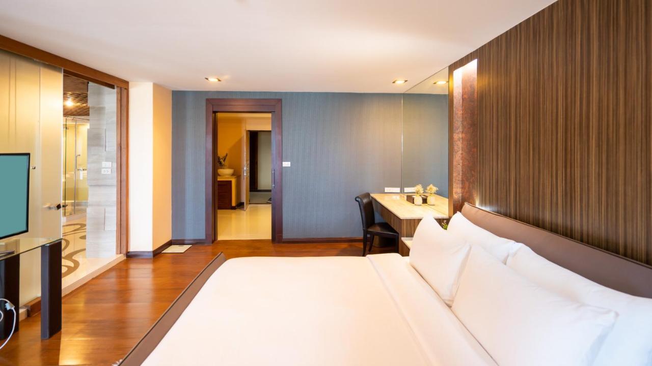 Khum Phucome Hotel -Sha Extra Plus Chiang Mai Exteriör bild