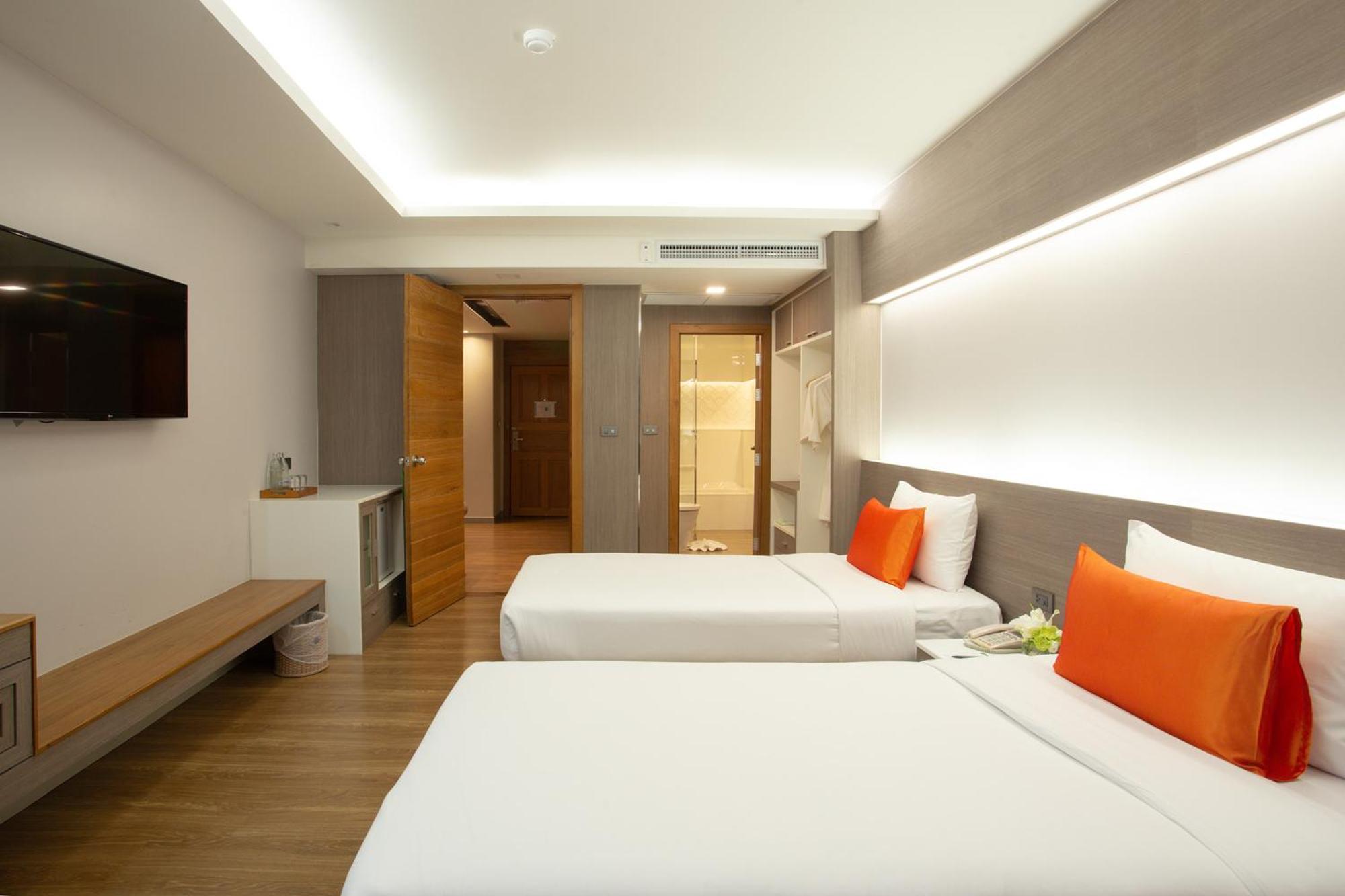 Khum Phucome Hotel -Sha Extra Plus Chiang Mai Exteriör bild