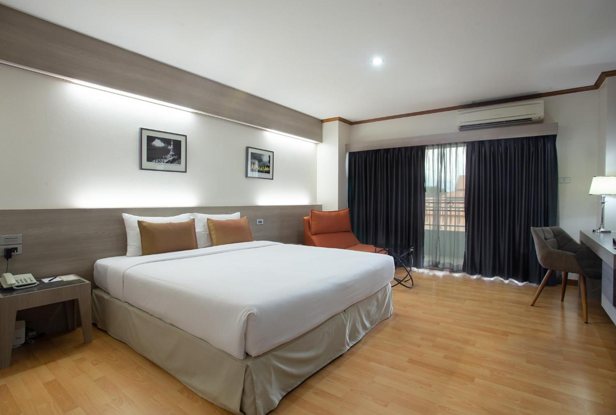 Khum Phucome Hotel -Sha Extra Plus Chiang Mai Exteriör bild