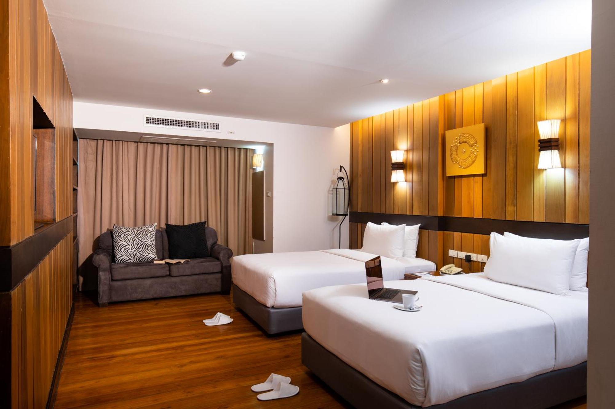 Khum Phucome Hotel -Sha Extra Plus Chiang Mai Exteriör bild