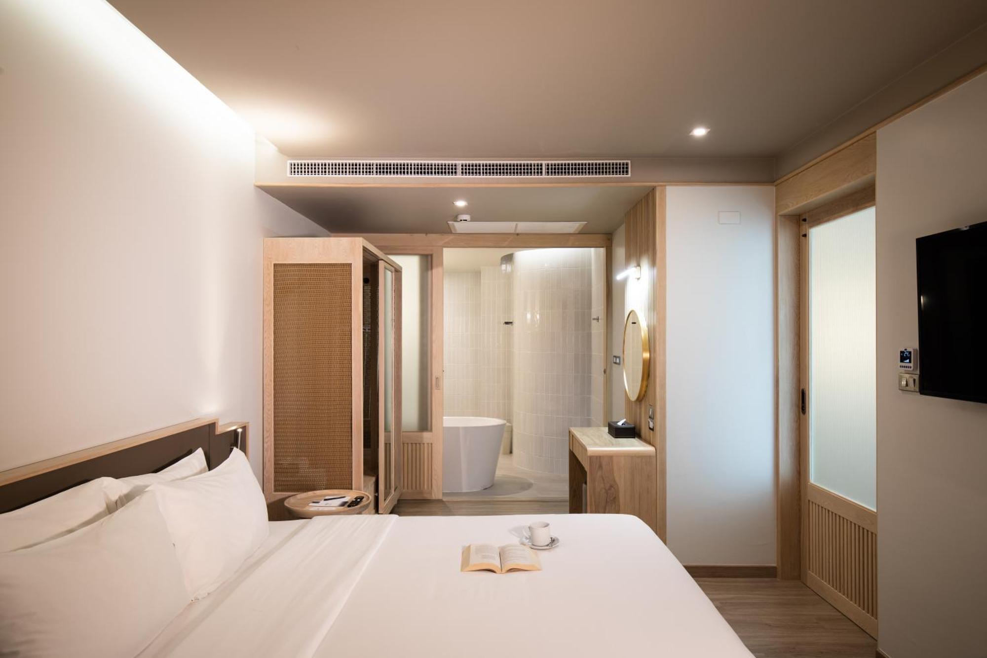 Khum Phucome Hotel -Sha Extra Plus Chiang Mai Exteriör bild